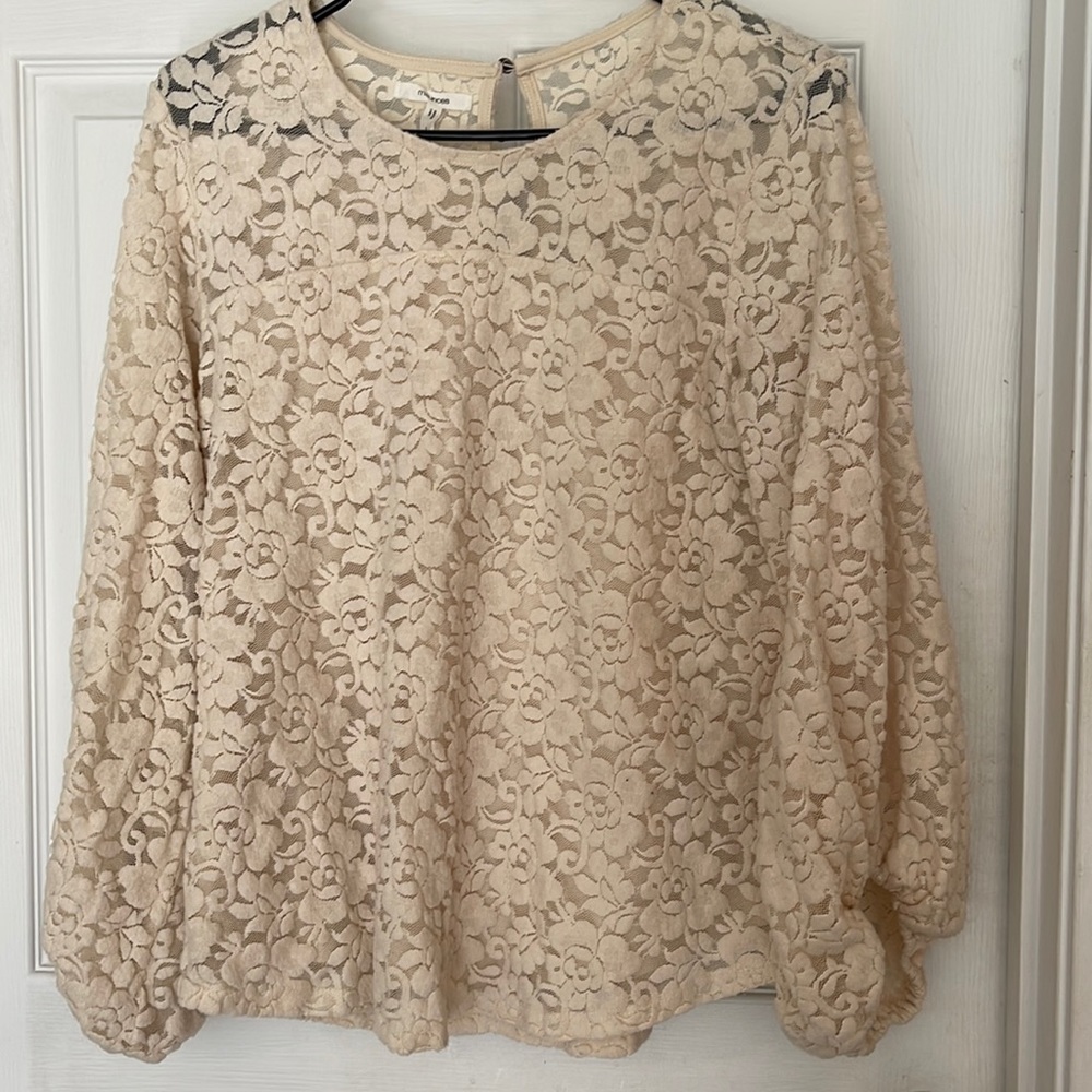 Maurice’s size L Blouse